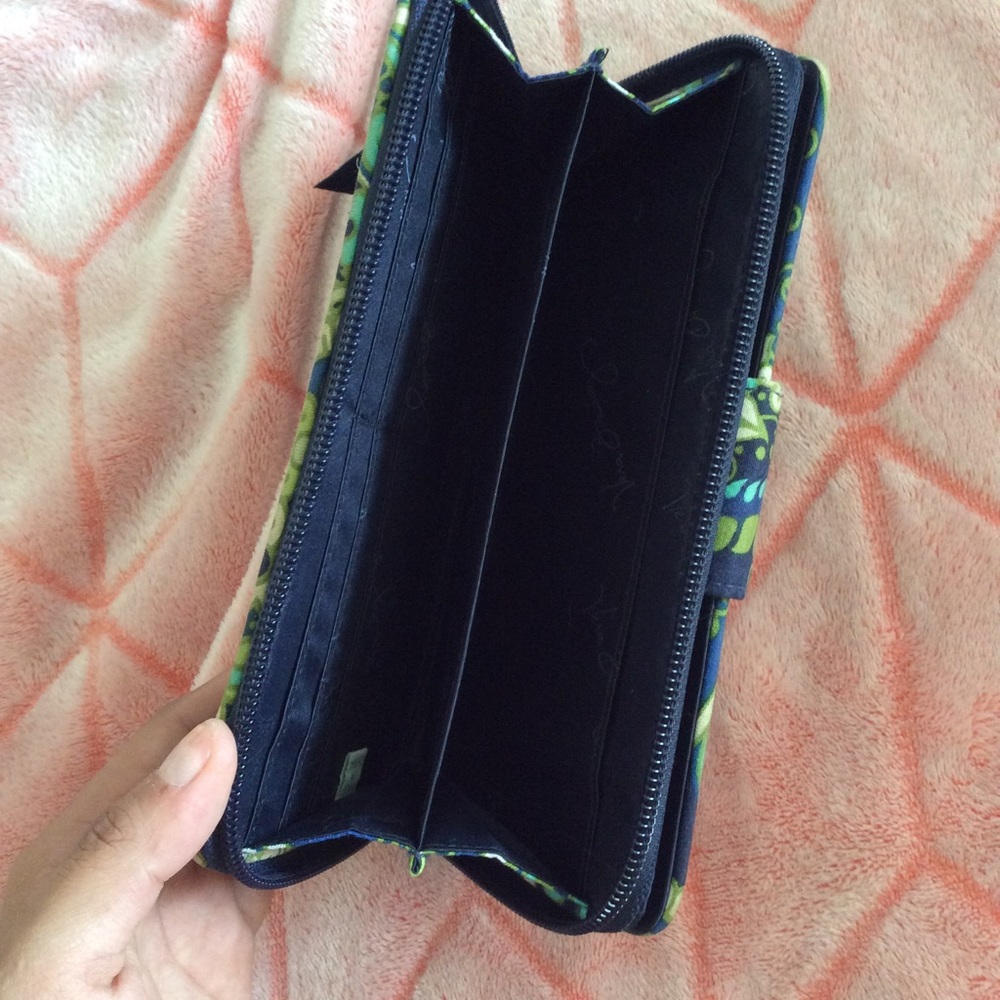 Wallet - Picture 4 of 5